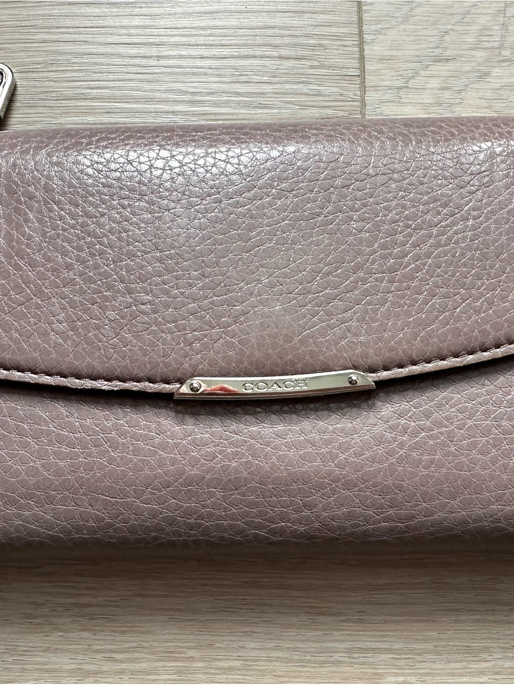 Coach Pebbled Leather Continental Wallet Clutch in Mauve